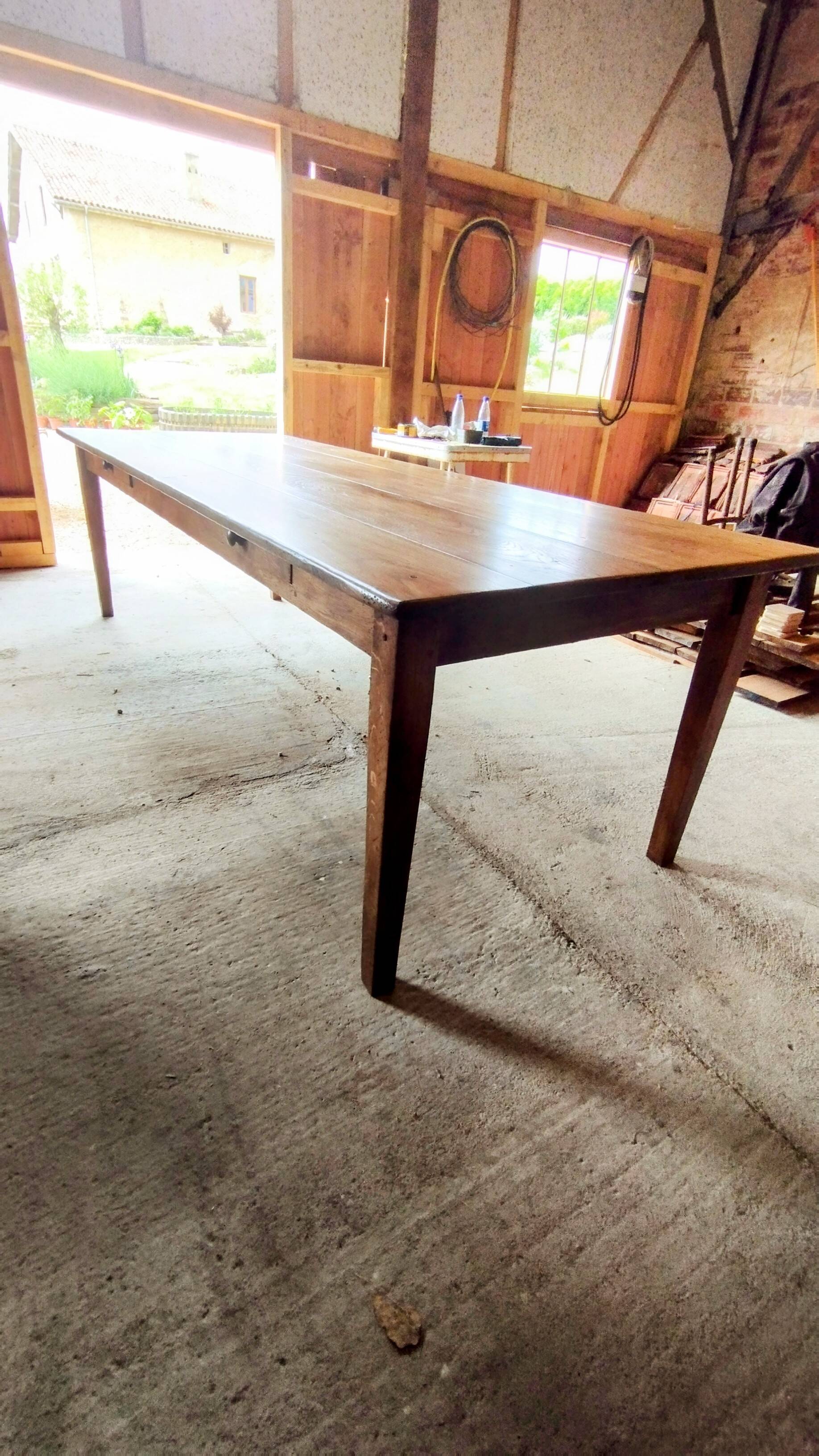 Large solid oak farmhouse table with two drawers 260 cm x 100 cm