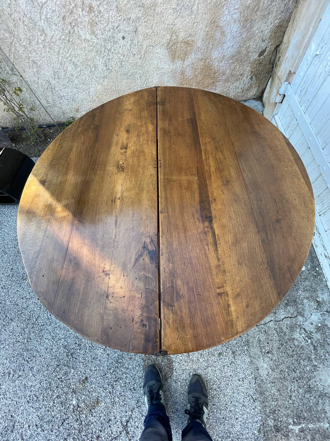 Table half-moon in solid walnut