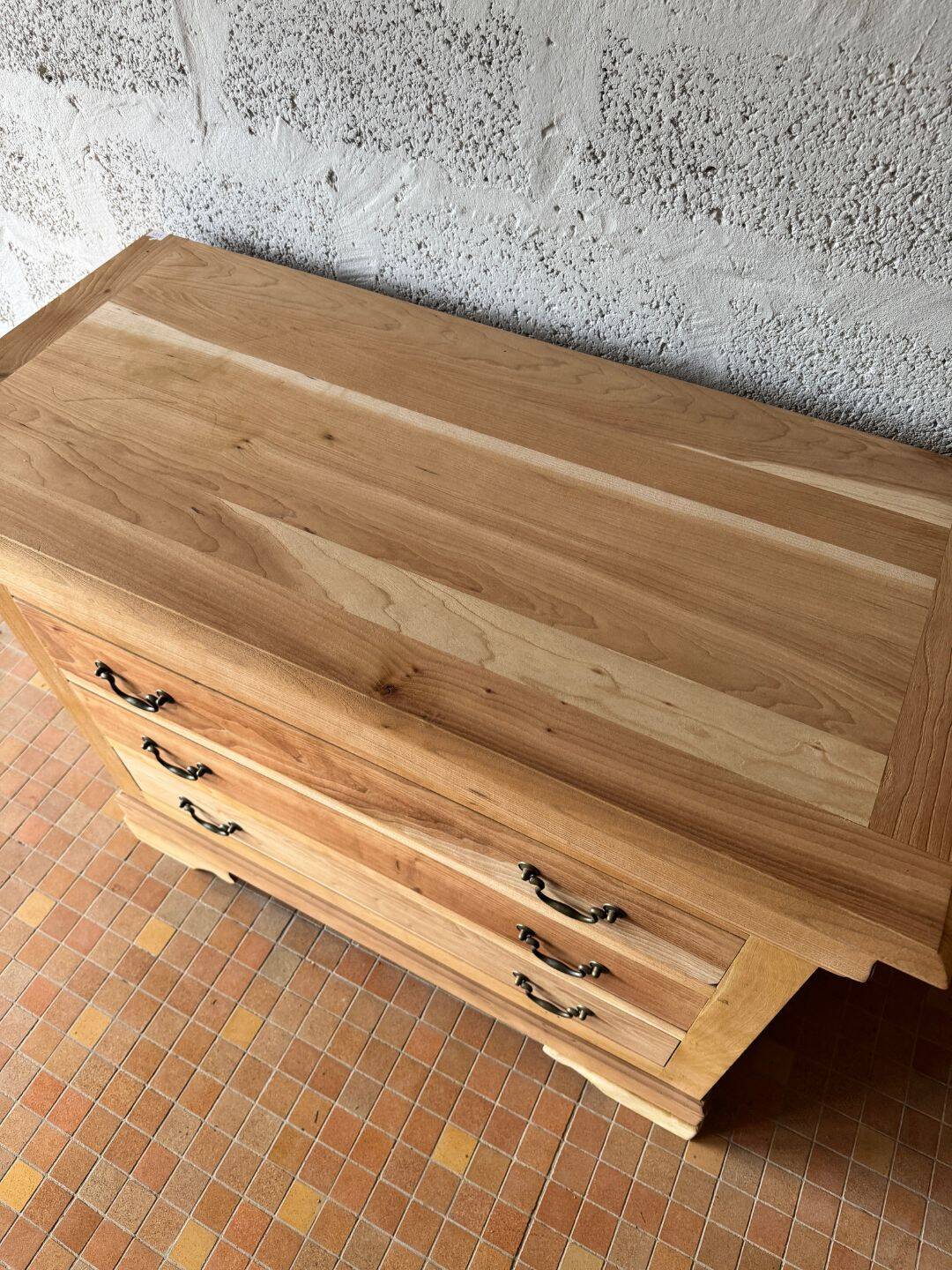 Commode aérogommée en merisier
