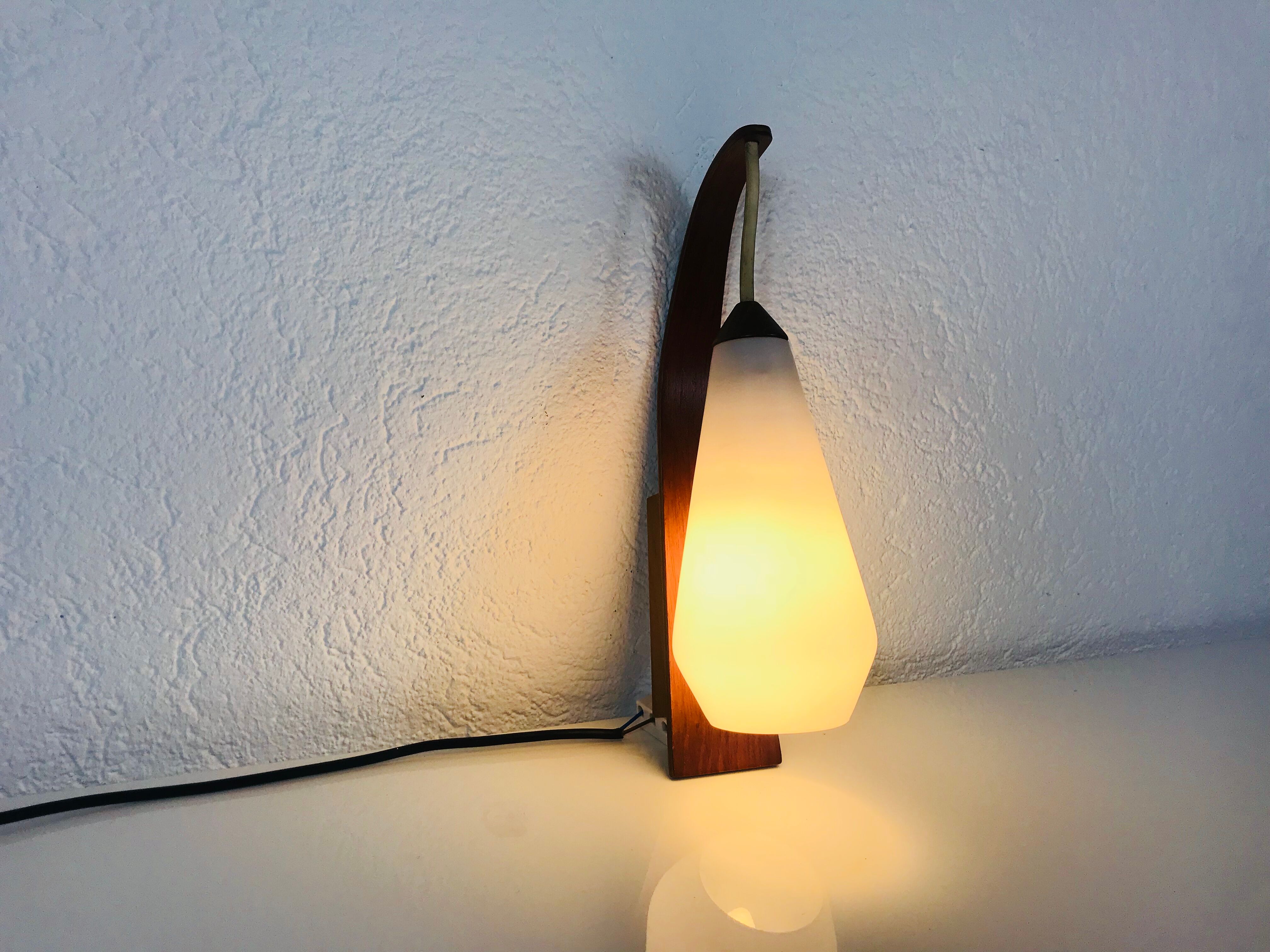 Mid century teak wall lamp, 1960s