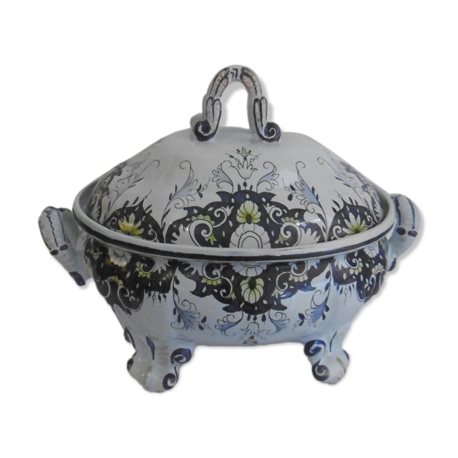 Soupière en faience vieux rouen XIXeme decor floral