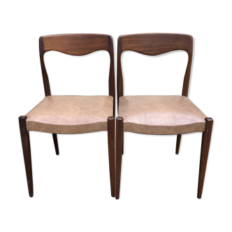 Set of 2 Scandinavian chairs