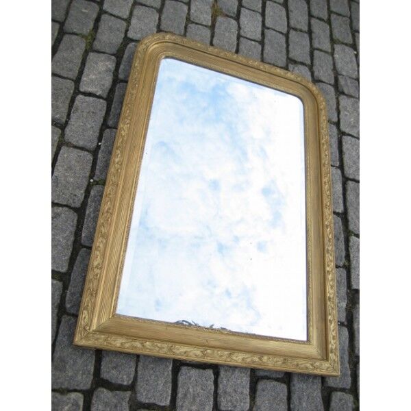 French mirror with rounded corners 77 x 114 cm