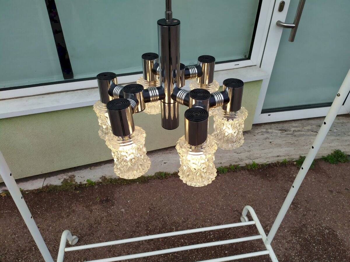 Vintage ceiling light in chrome-plated and cut glass, Targetti 1970 chandelier