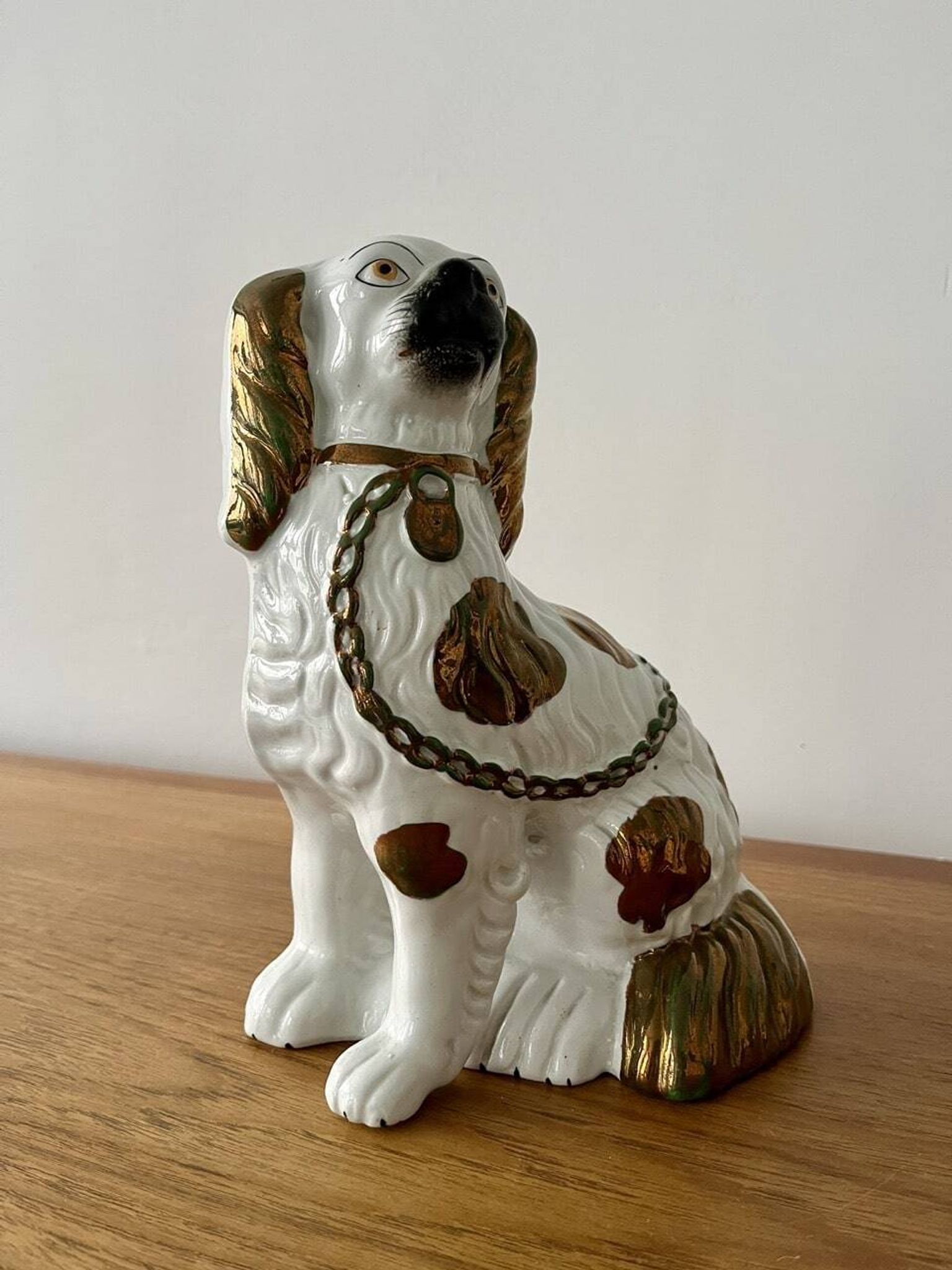 Pair of Staffordshire ceramic dogs – England, 20th century