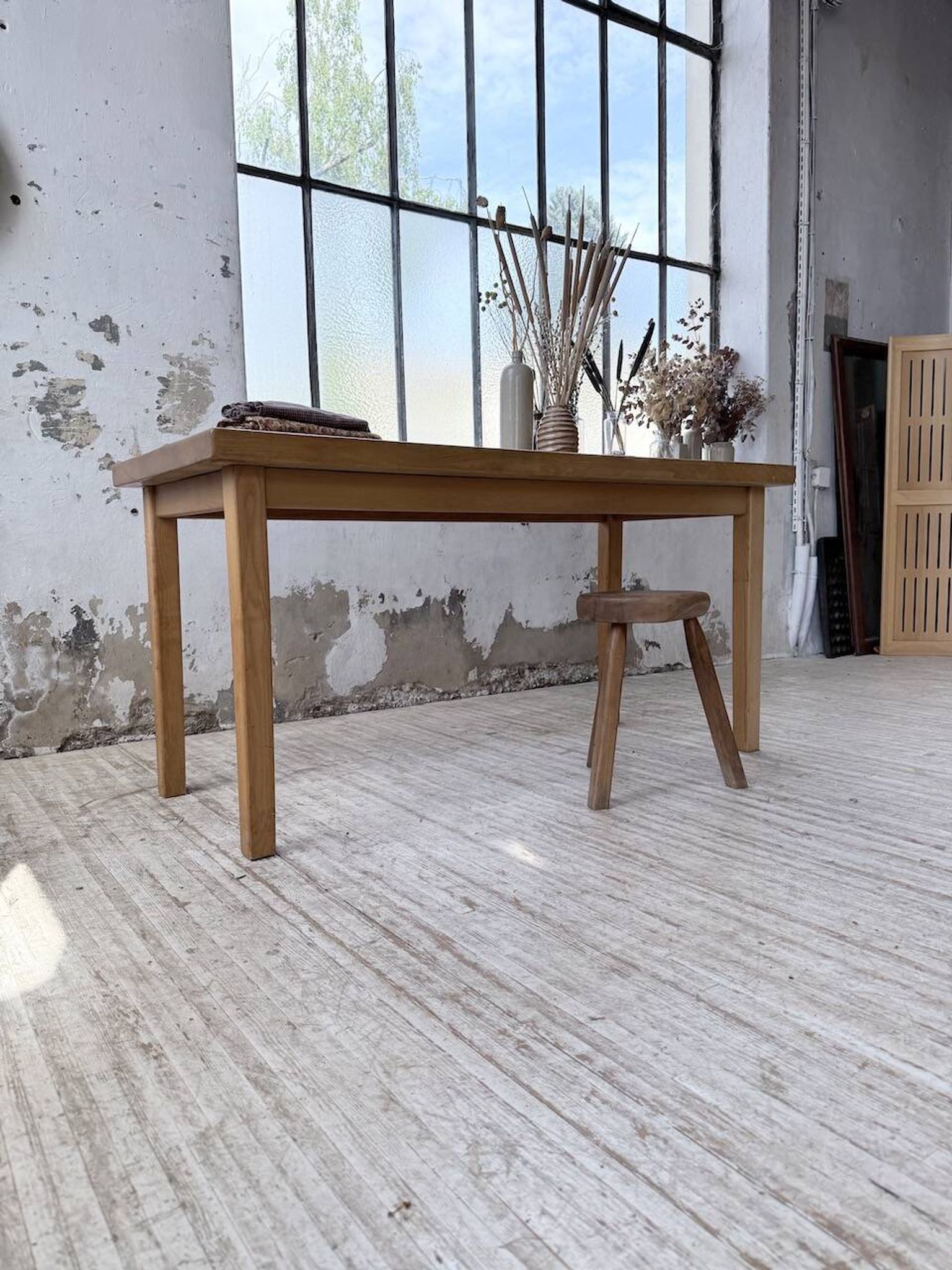 Solid elm farmhouse table 150cm