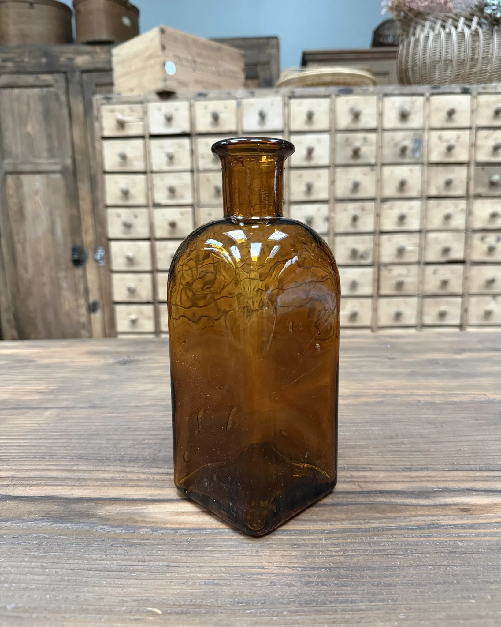 Amber glass bottle