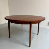 Table de repas a rallonge en teck design scandinave  Niels Otto Moller