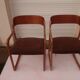 Paire de fauteuils traineau Baumann assise en velours marron