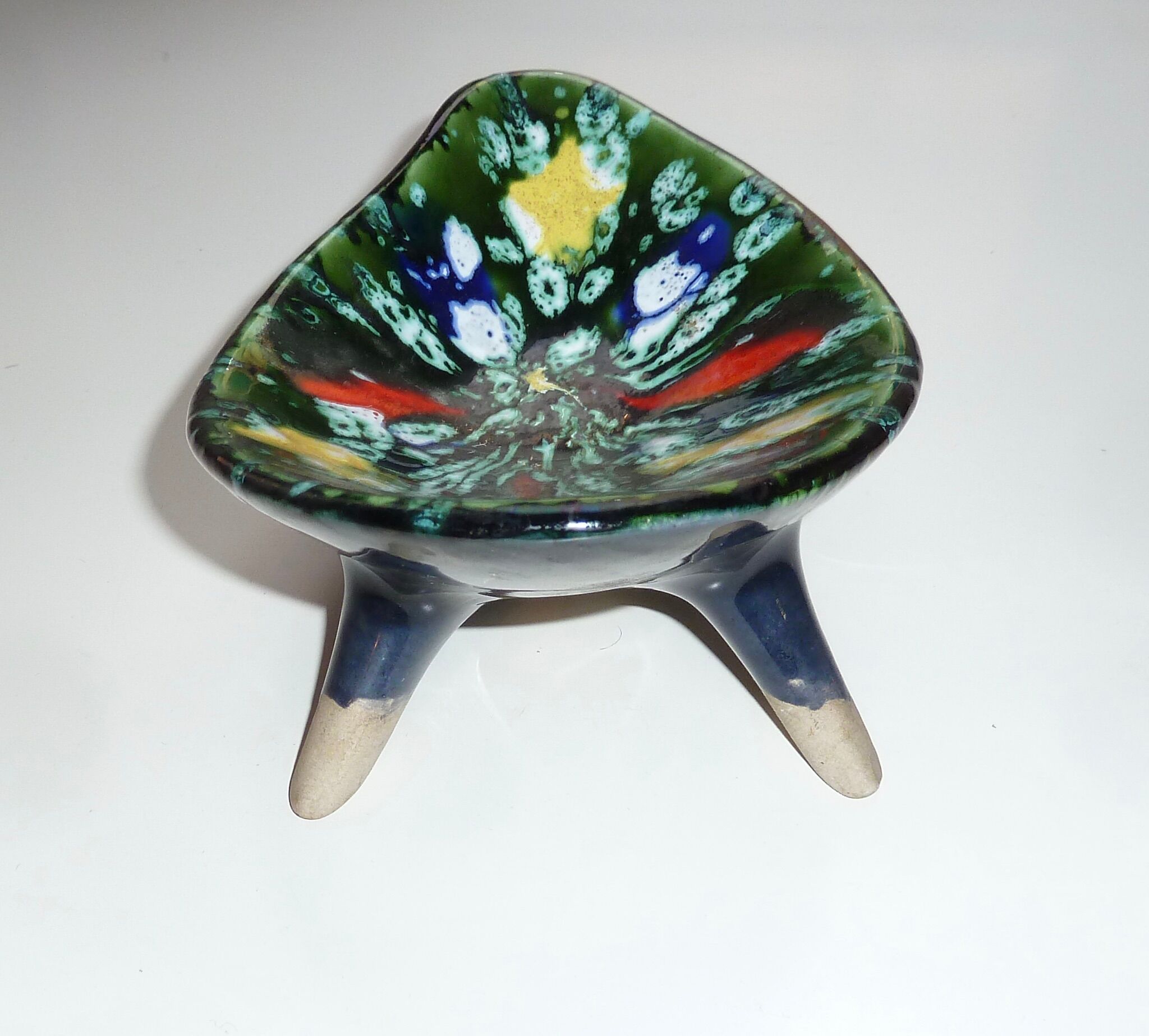 Former cup tripod signed A.Dressinval bright colors France