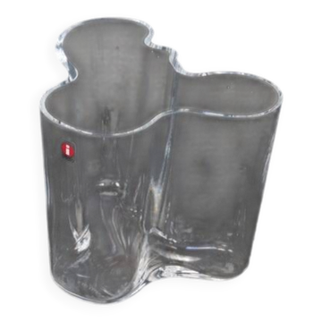 Iittala / Alvar Aalto “Savoy” glass vase / clear / 12 cm / Finnish design