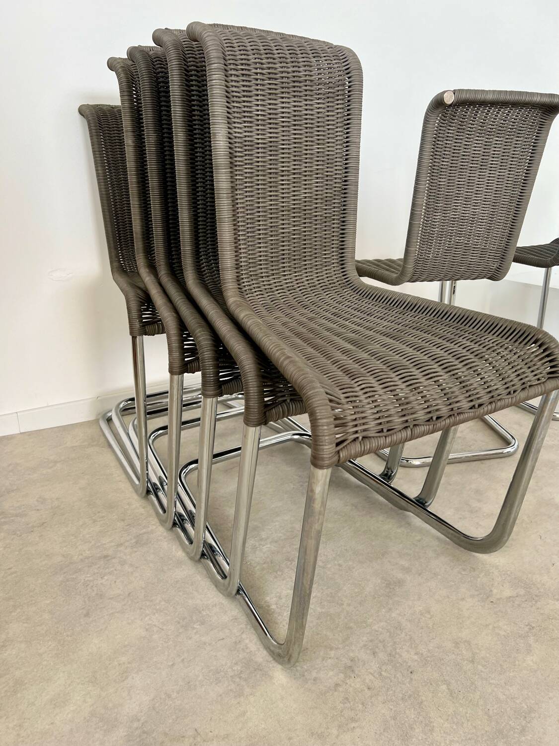 Set of 8 Tecta designer tubular chairs, Bauhaus style, metal and vintage gray cane, 80s