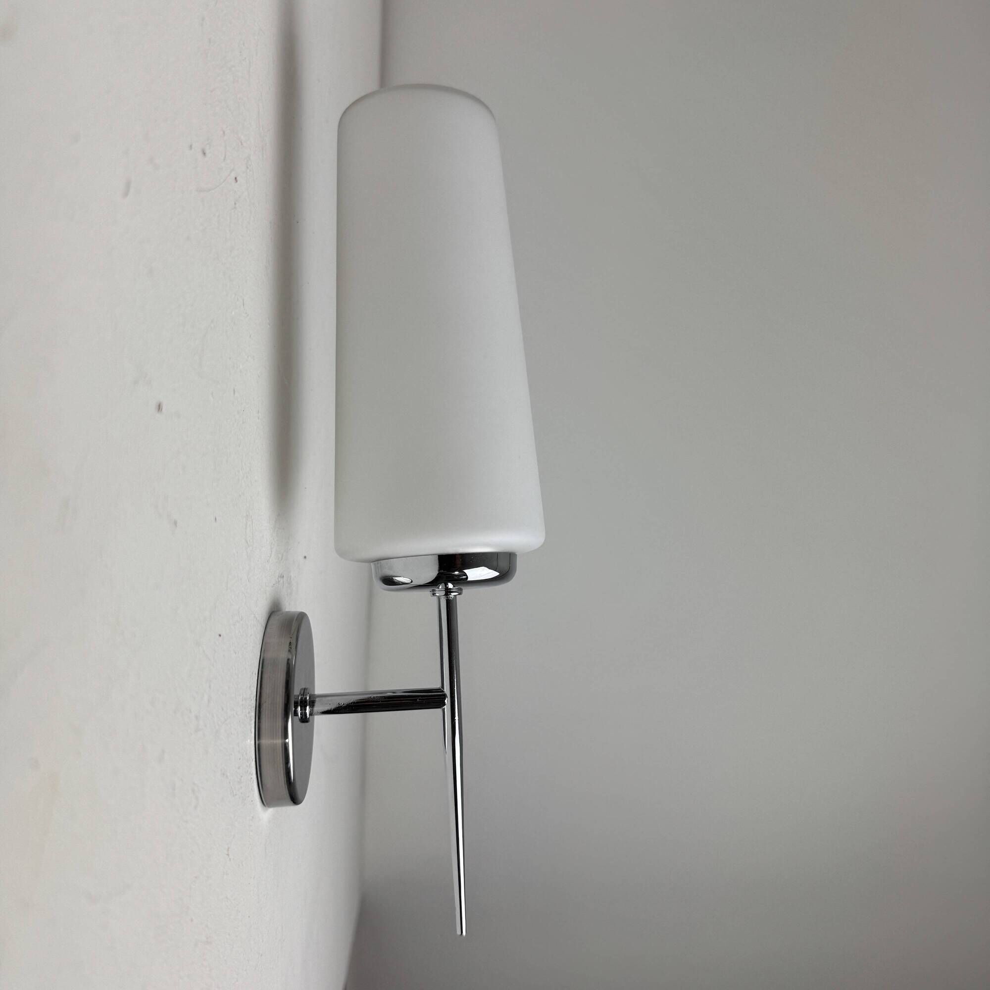 PAIR OF VINTAGE OPALINE WALL LIGHTS