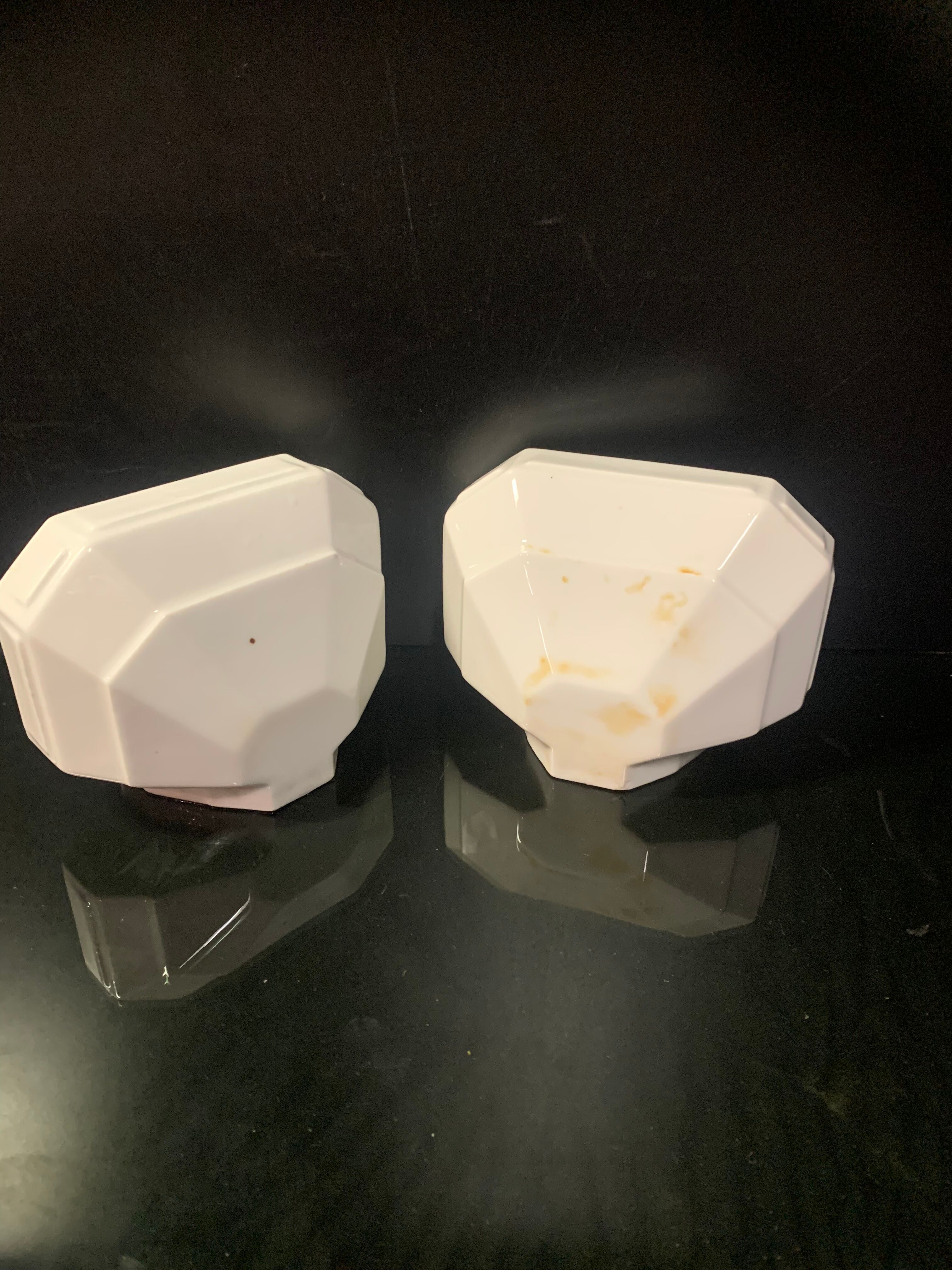 Pair of soap holder year 30