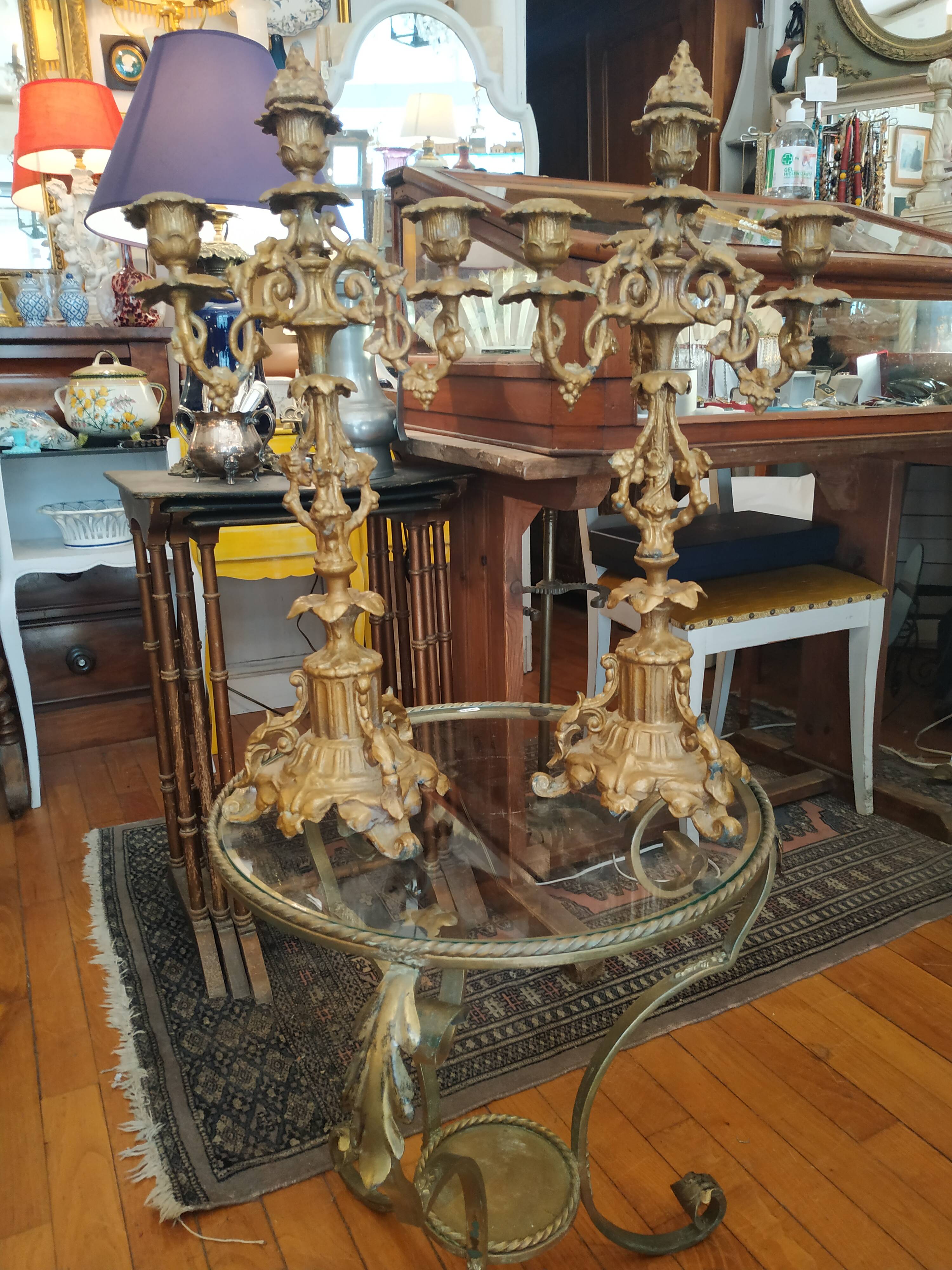2 candlesticks in golden regulation