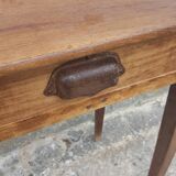 Farm table