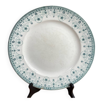 Round plate, iron earth, Wolves' Mills