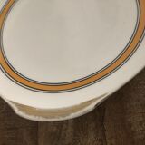 Plat en porcelaine de Limoges signé