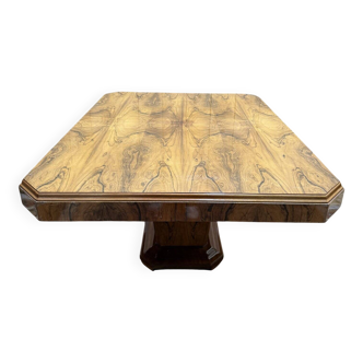 Art Deco dining table in walnut veneer