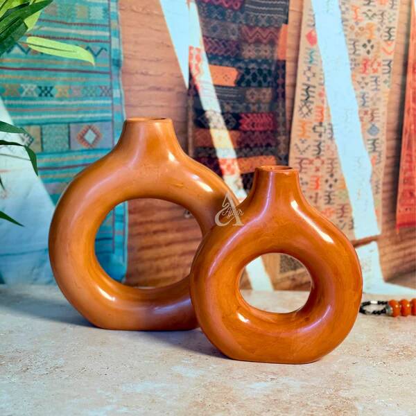 Medium artisanal vase Tafoukt matte terracotta