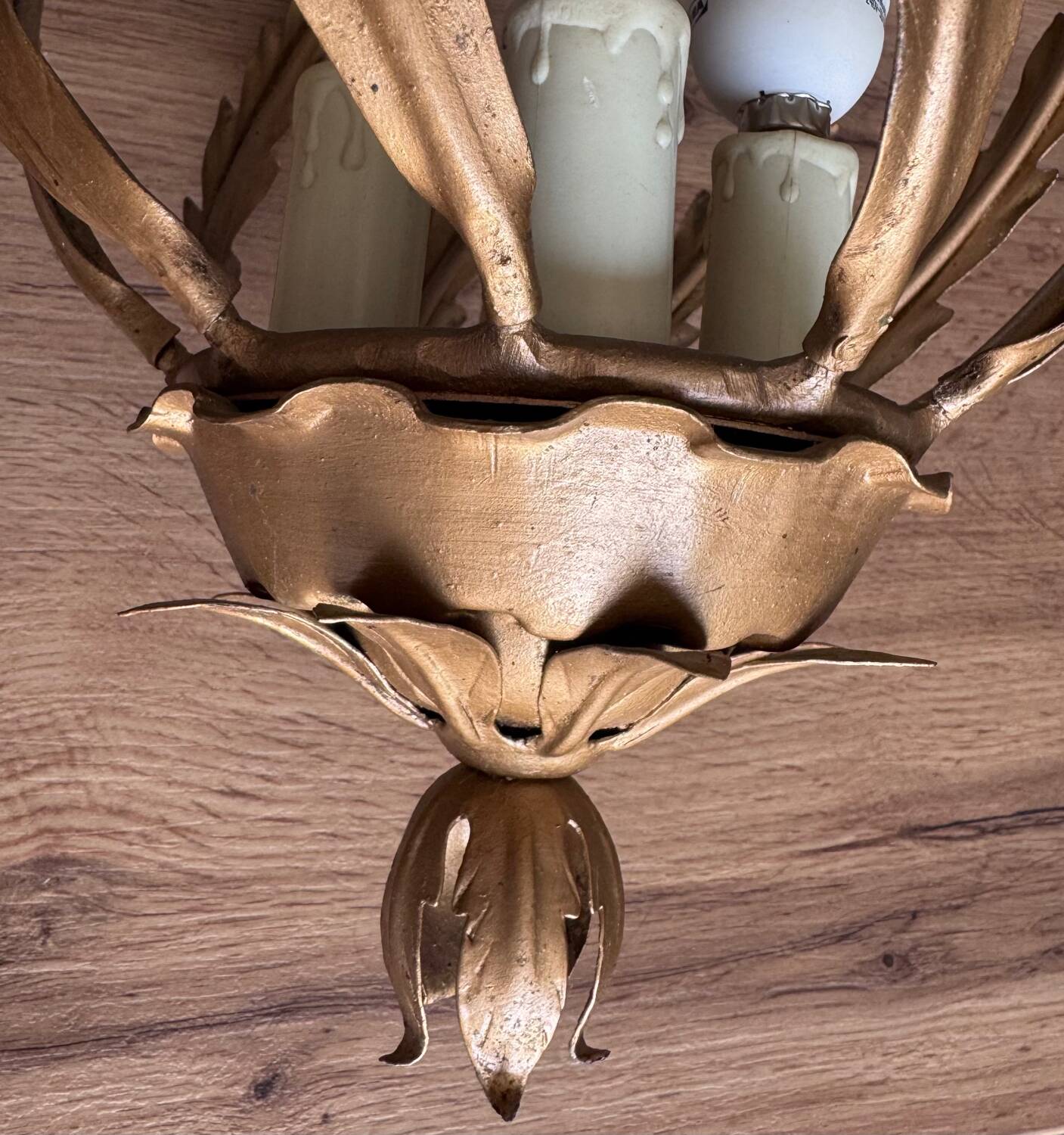Magnificent pineapple chandelier from the 1960s.