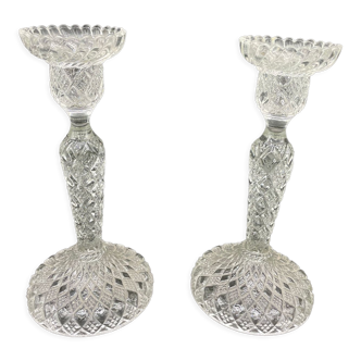 Paire de bougeoirs, verre taillé