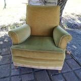 Toad armchair