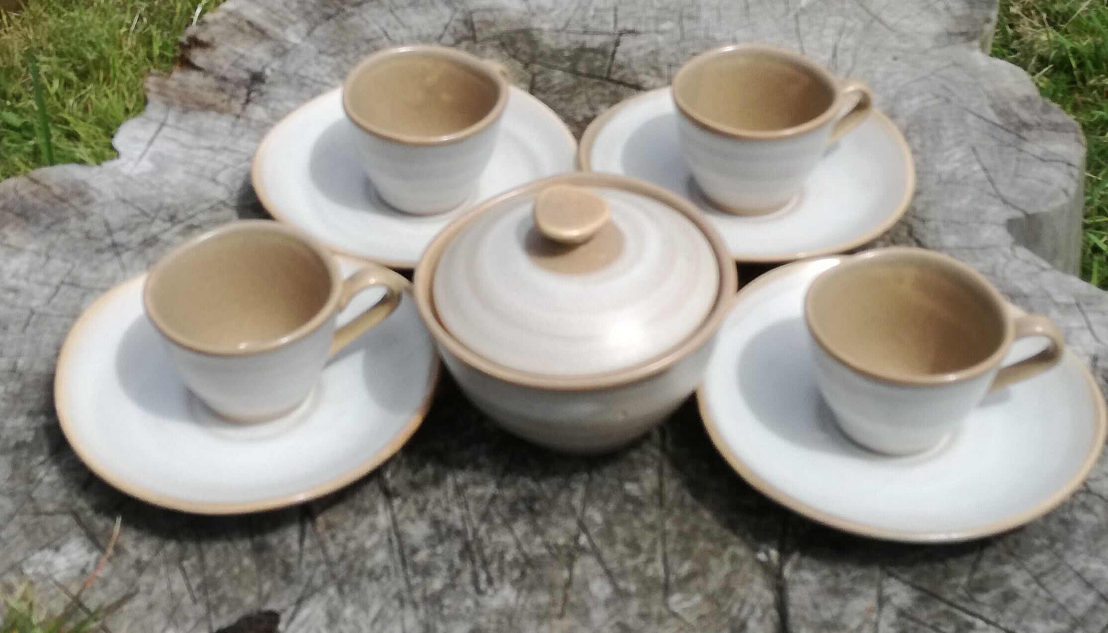 12 cups sous-cups and sugar-stoneware "Nederville"