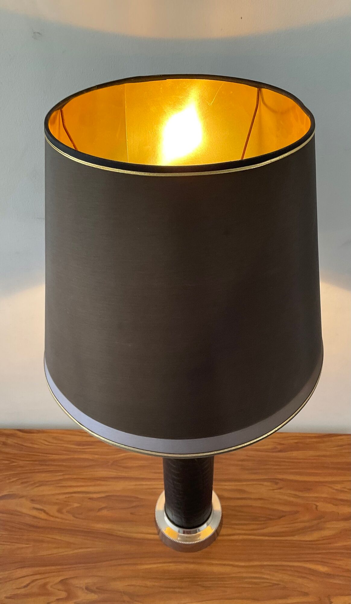 Vintage column lamp in leather and silver brass 60s-70s