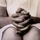 Alfred Stieglitz – Hands, 1933 L'élégance du geste en noir & blanc