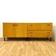 Commode rétro, intérieur, années 1960 (design tchèque)