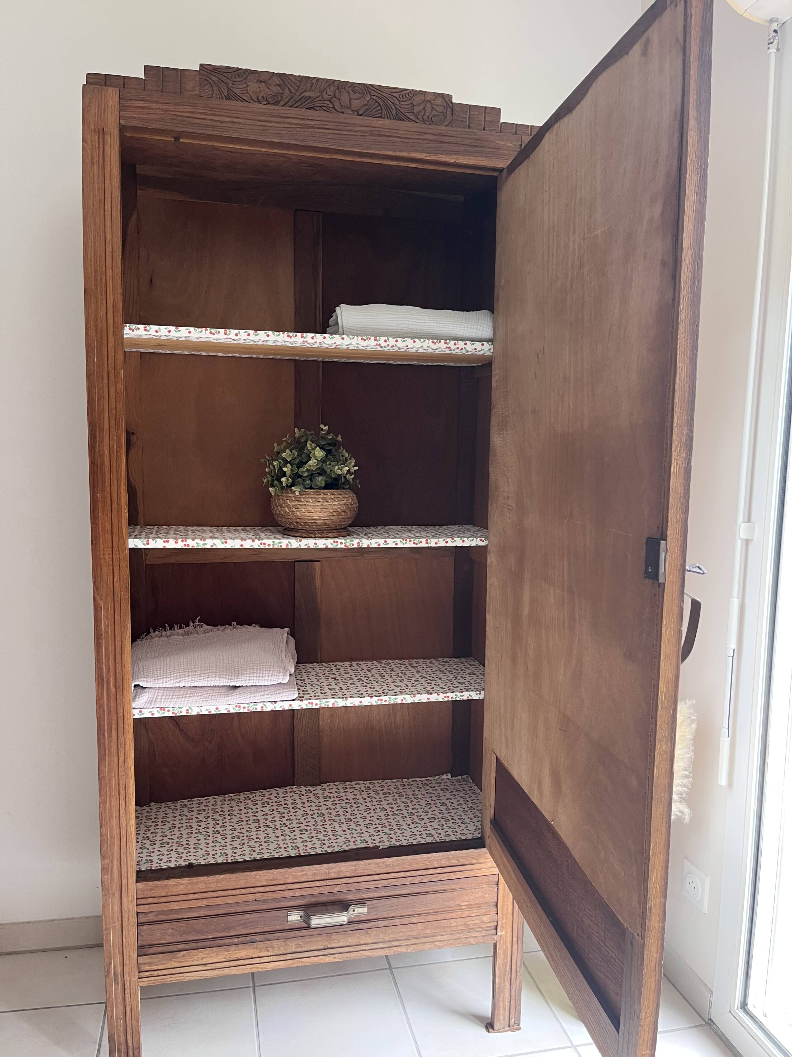 Parisian Art Deco solid oak armoire - 1930