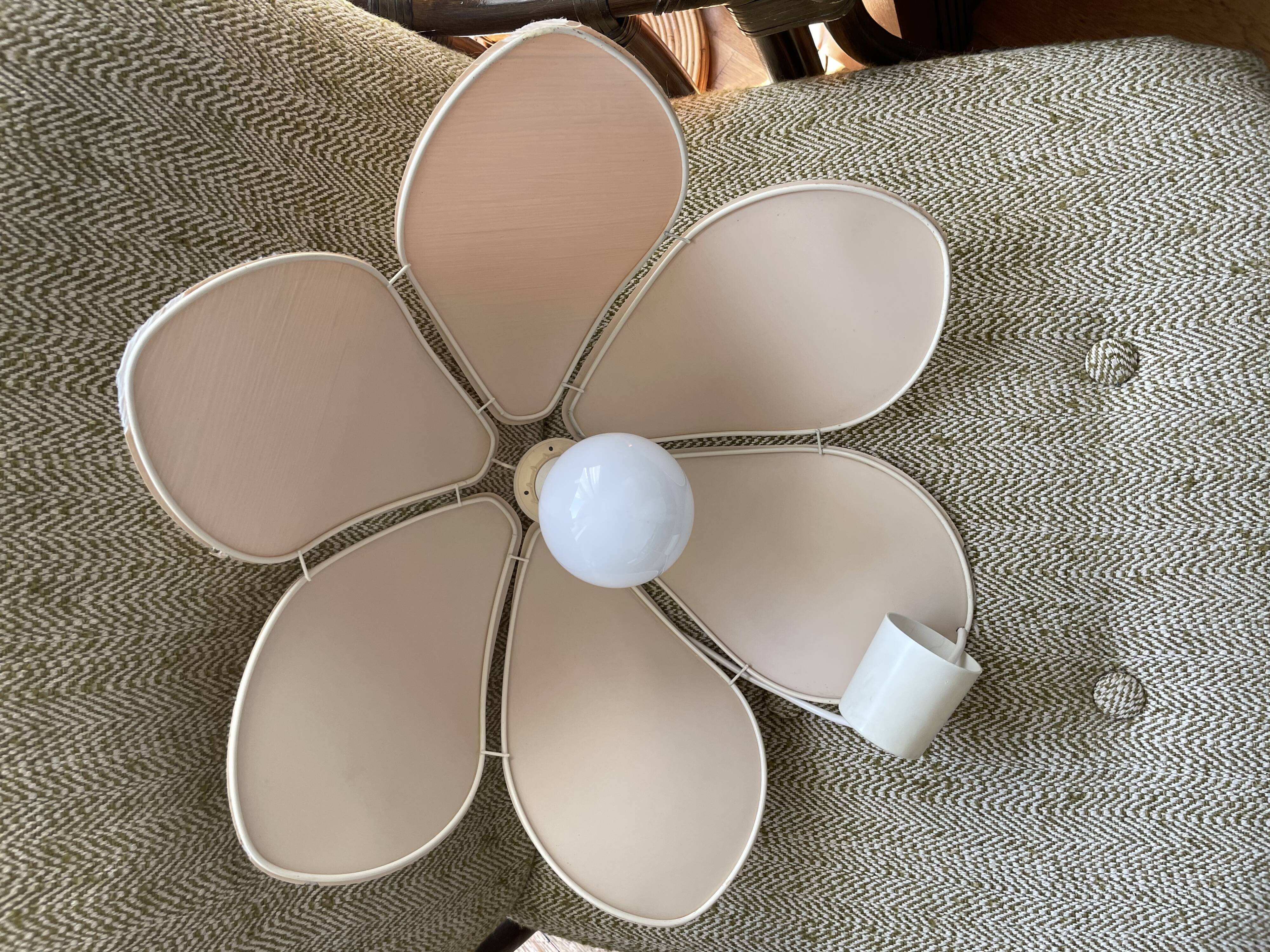 Hanging flower lampshade in fine canvas