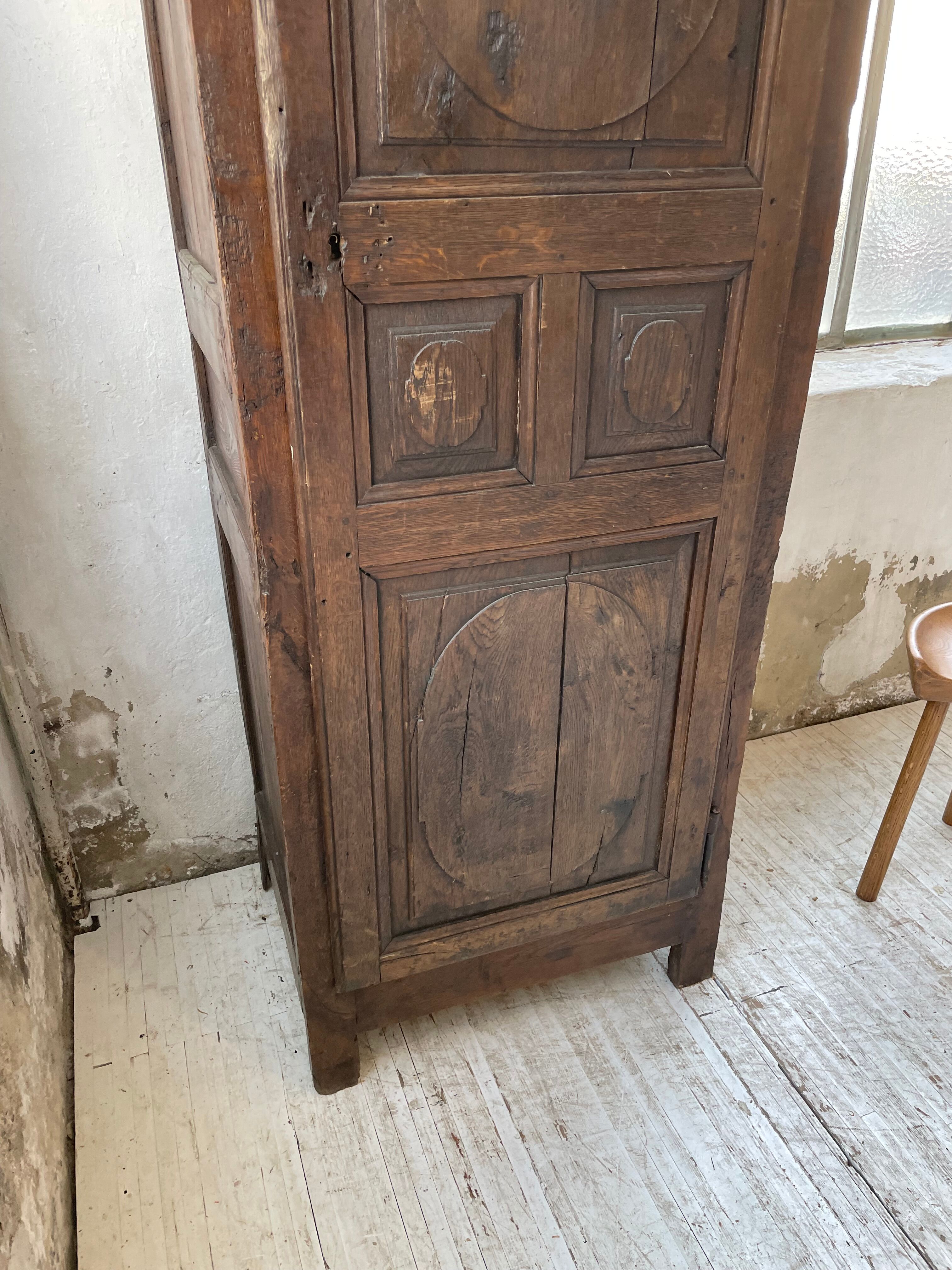 Savoyard solid oak cabinet XVIIIth