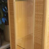 Armoire vitrée en rotin