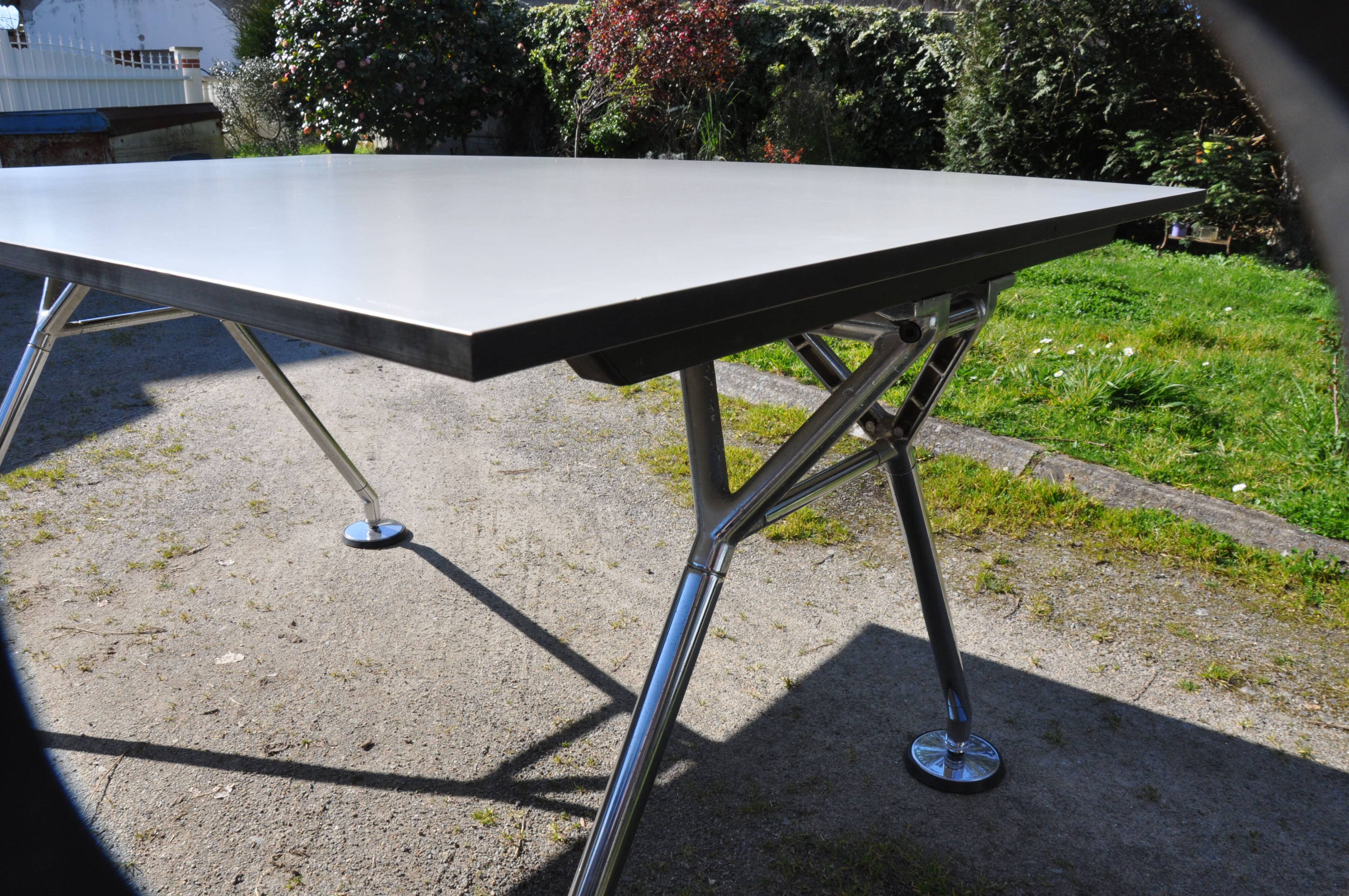 Table, desk, norman foster