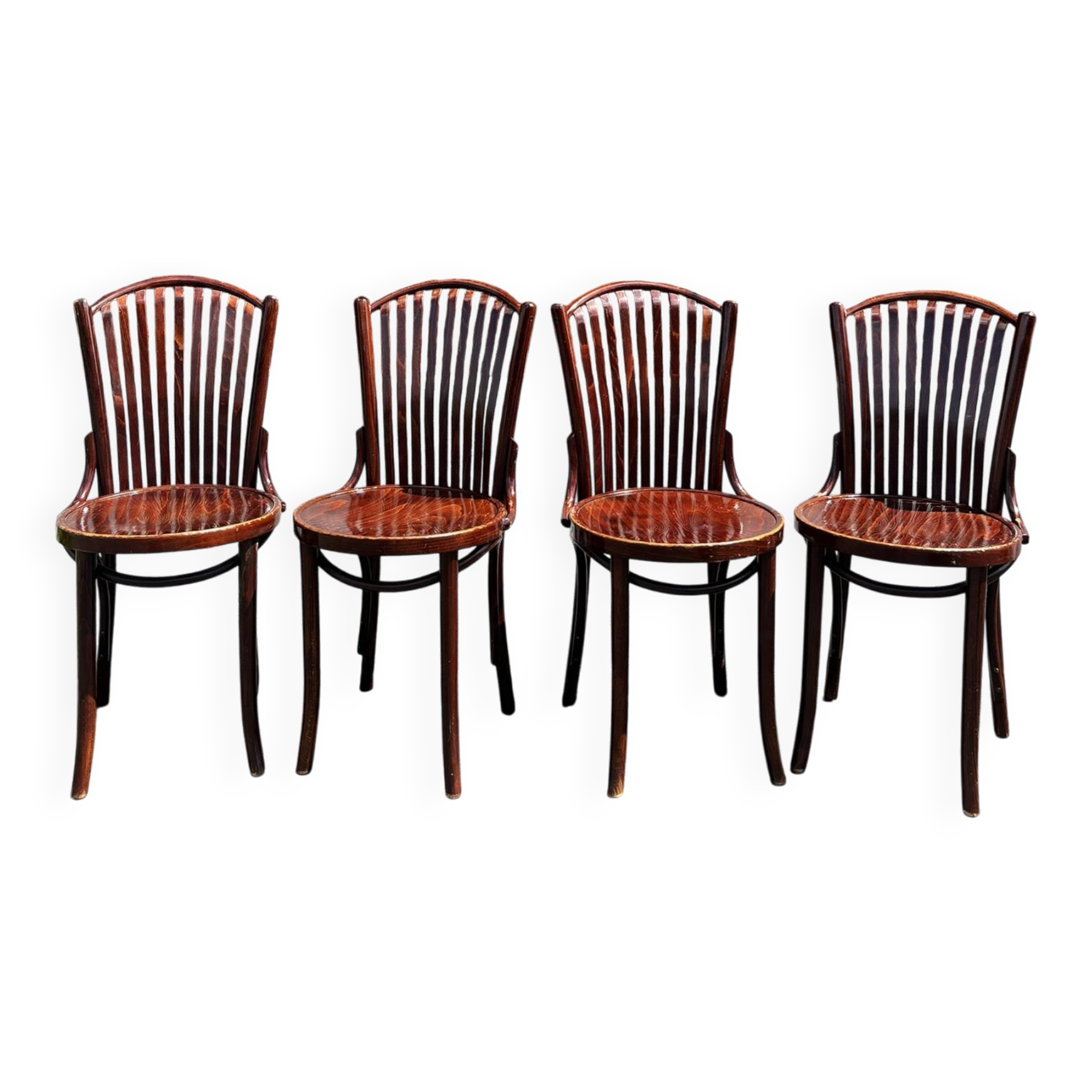 Lot of 4 vintage bistro chairs with slats in Thonet style.