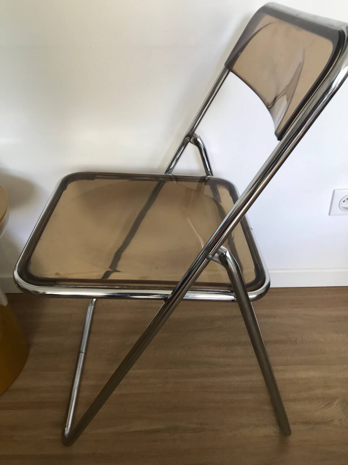 Plia style folding chair