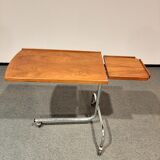Table a plateau réglable en teck danois du milieu du siècle