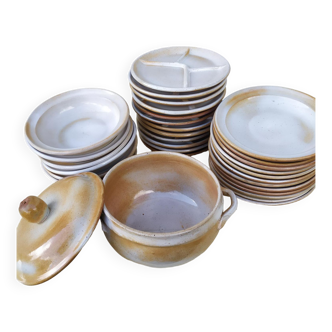 Stoneware service