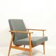 Fauteuil vintage rénové en revêtement laine couleur graphite