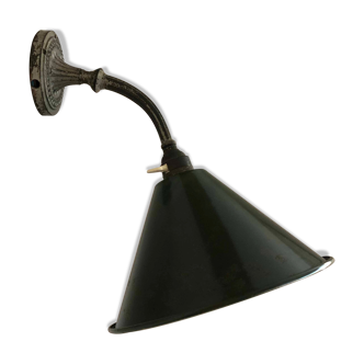 Apply ancient swan collar enamelled day abate