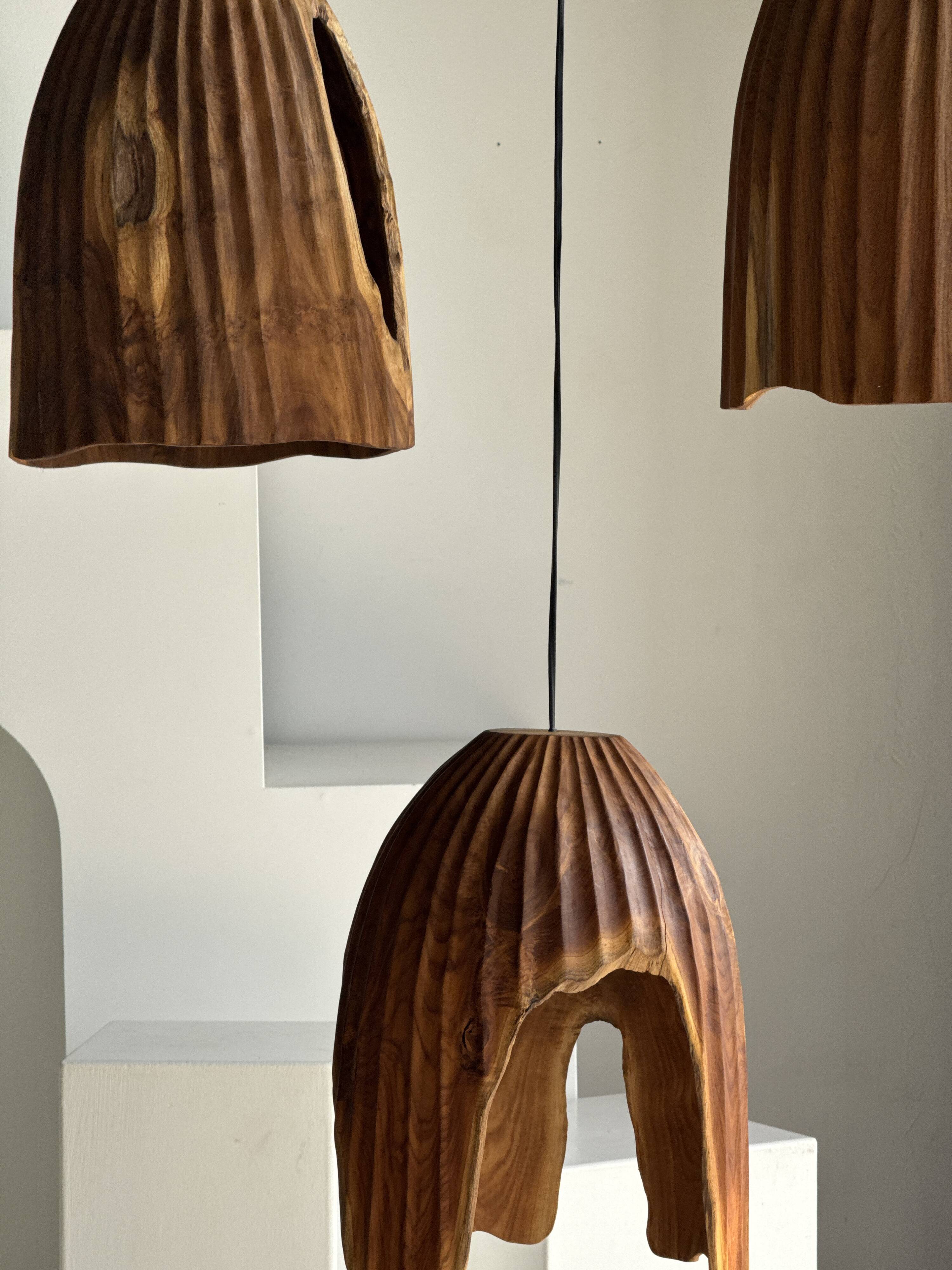 Large suspension or lampshade in organic natural teak, tubular H40 D30.
