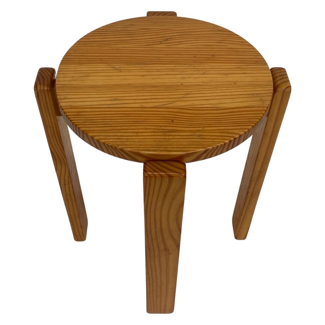 Mid century pinewood stool, 1960s minimalistic design