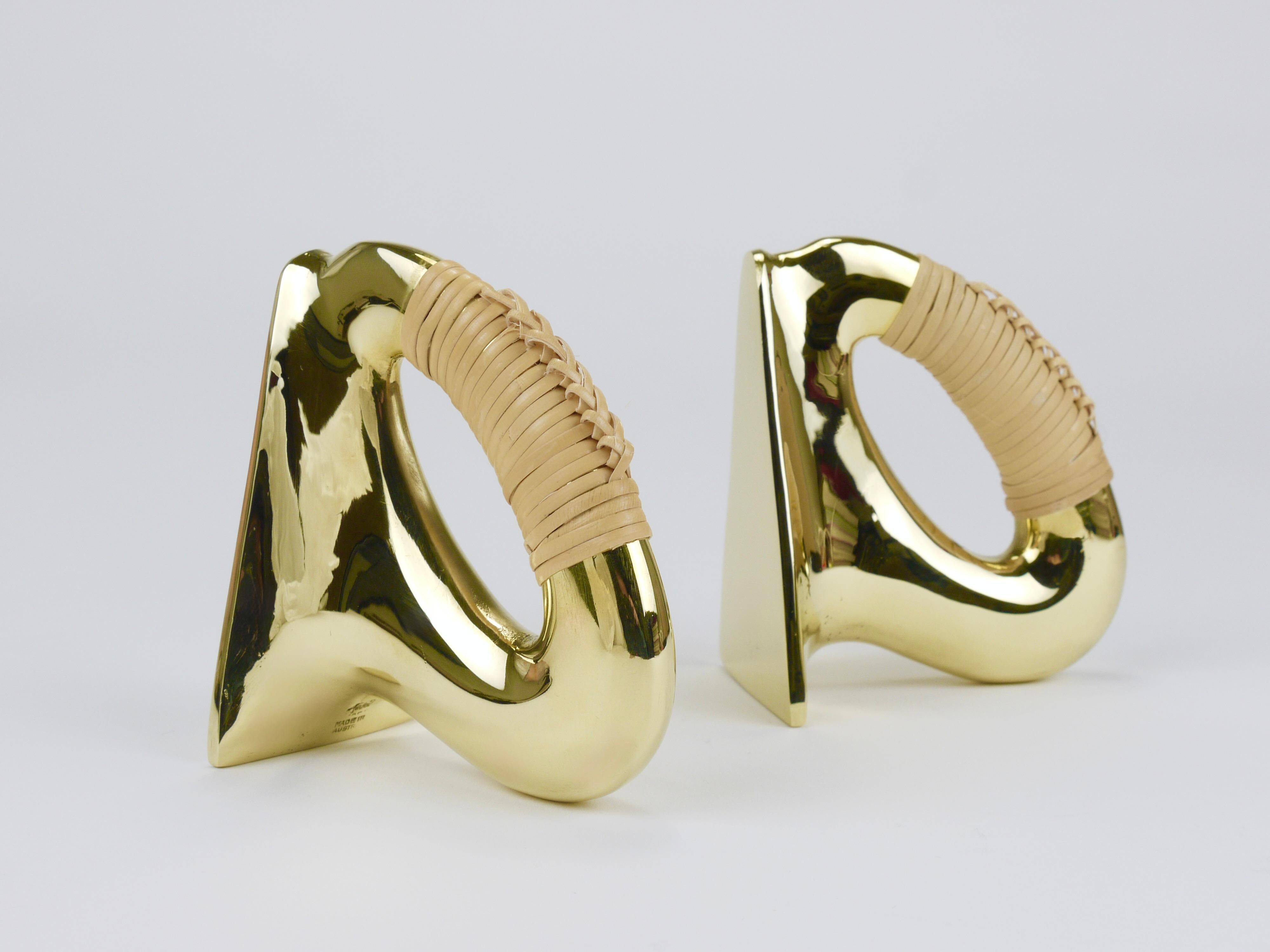 Pair of Carl Auböck Flat Iron bookends in brass and rattan #3530, Vienna, Austria