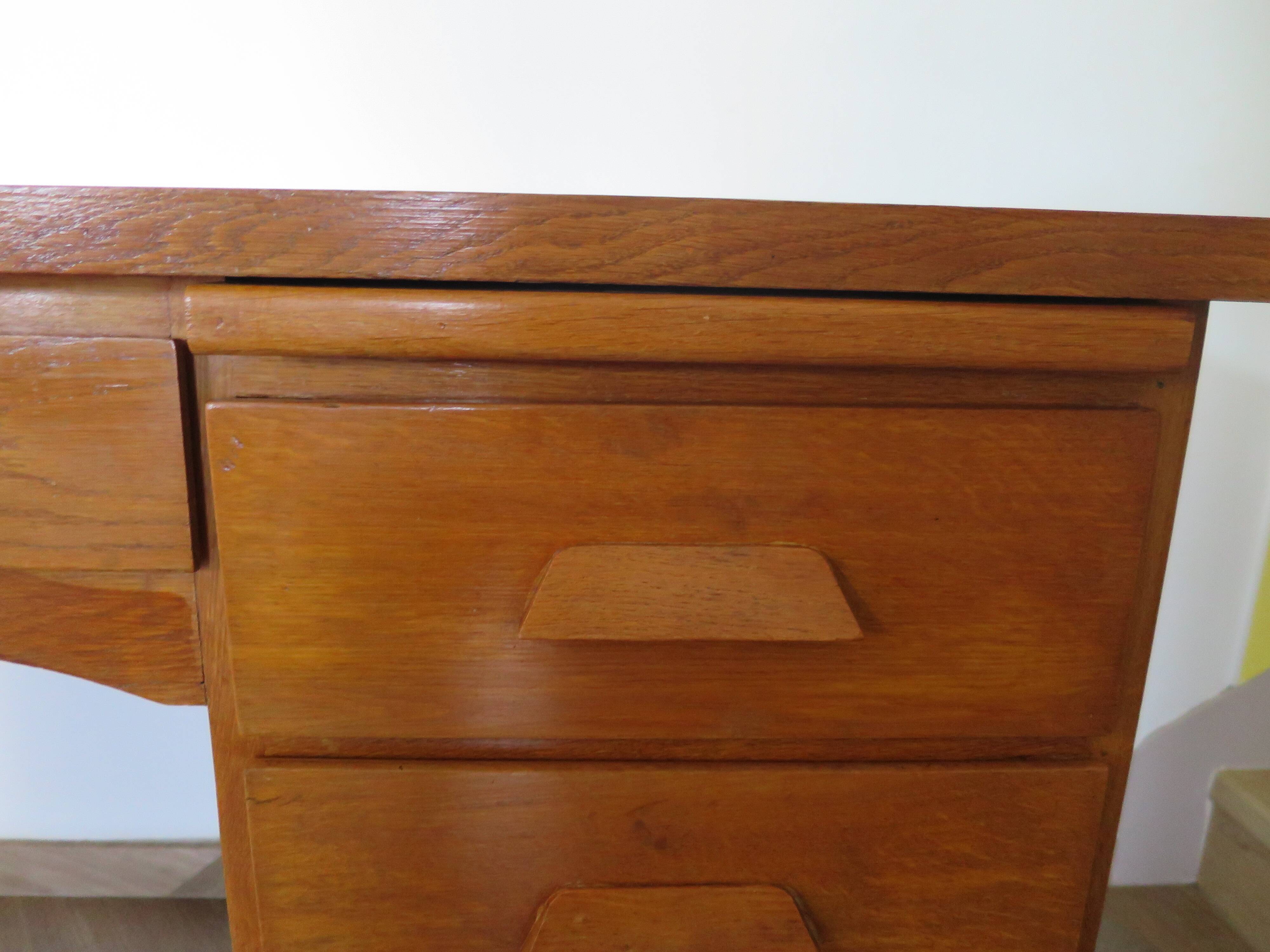 Vintage modernist desk - 5 drawers - shelf - 1950s - closure mechanism