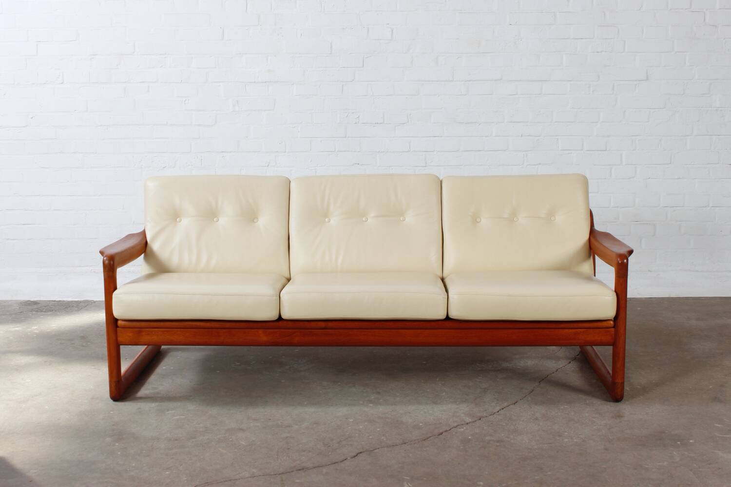 Canapé 3 places vintage en teck, design danois du milieu du siècle, style scandinave des années 70