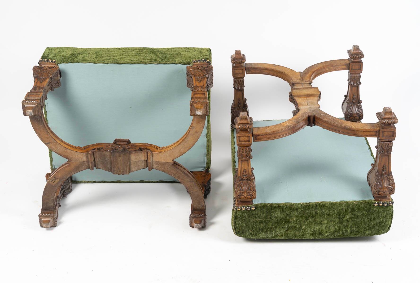 Important Pair of Sculpted Walnut Stools, Louis XIV Style