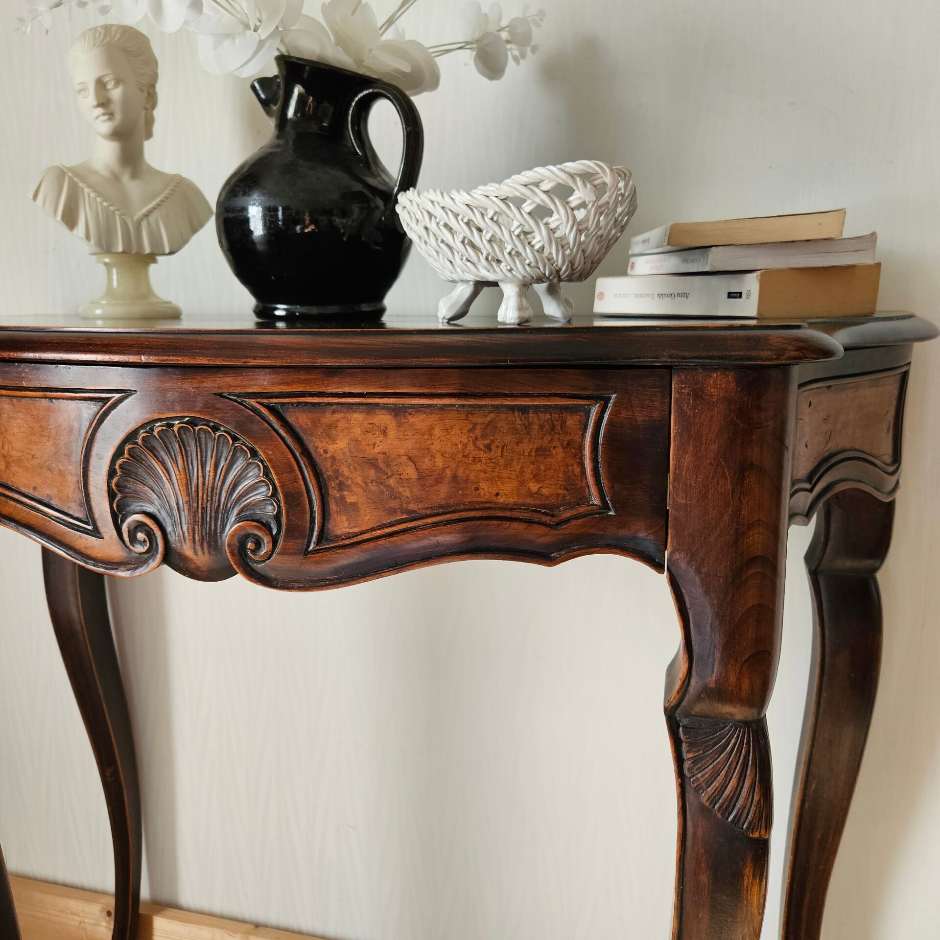 Louis XV console style 20th century