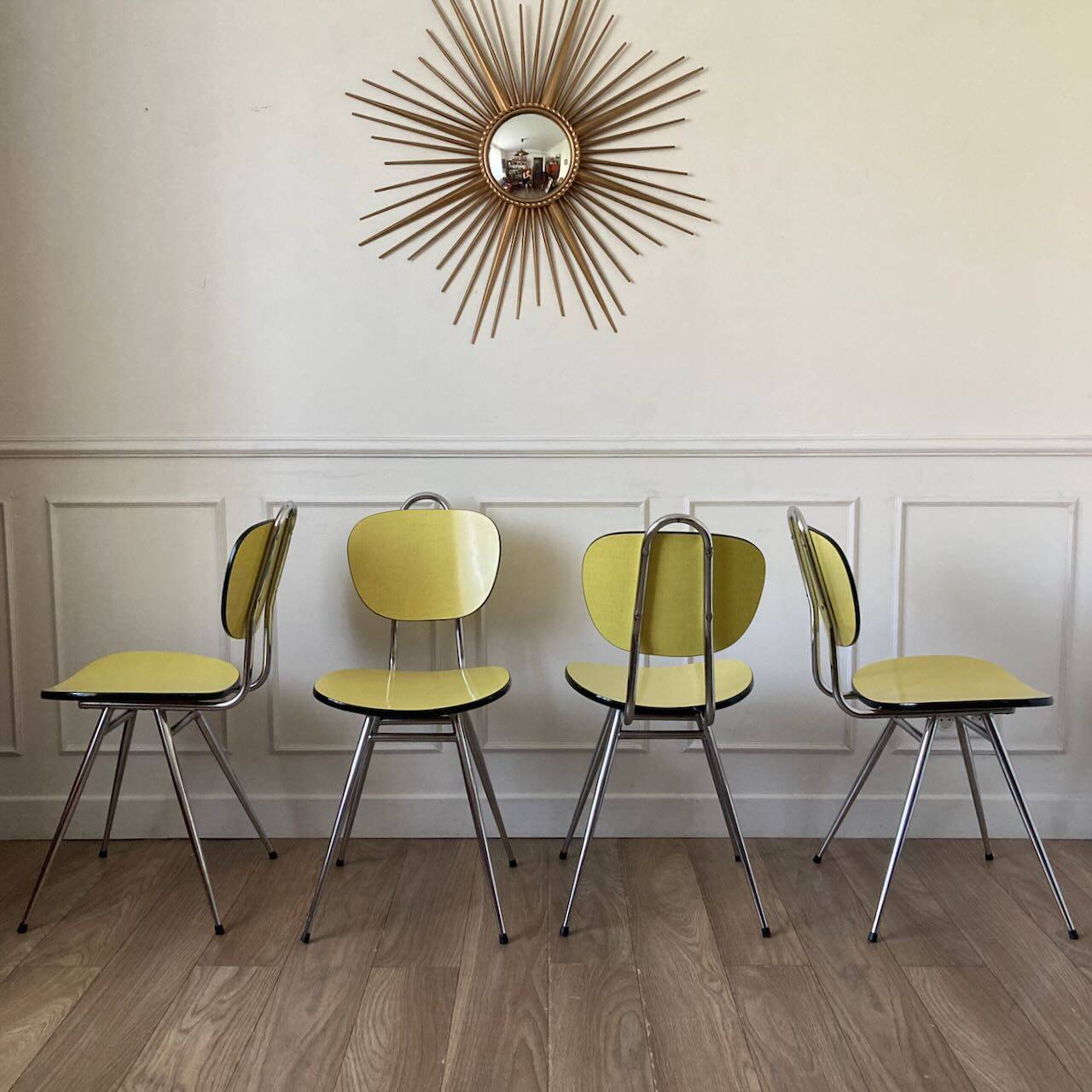 Lot de 4 chaises en Formica jaune